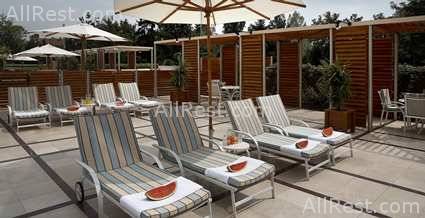 Hilton Hotel 33